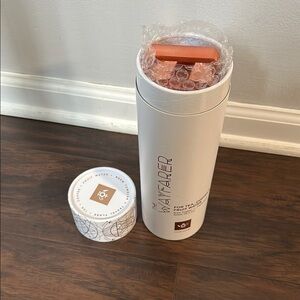 NIB Teabloom Wayfarer Tea Infuser Tumbler